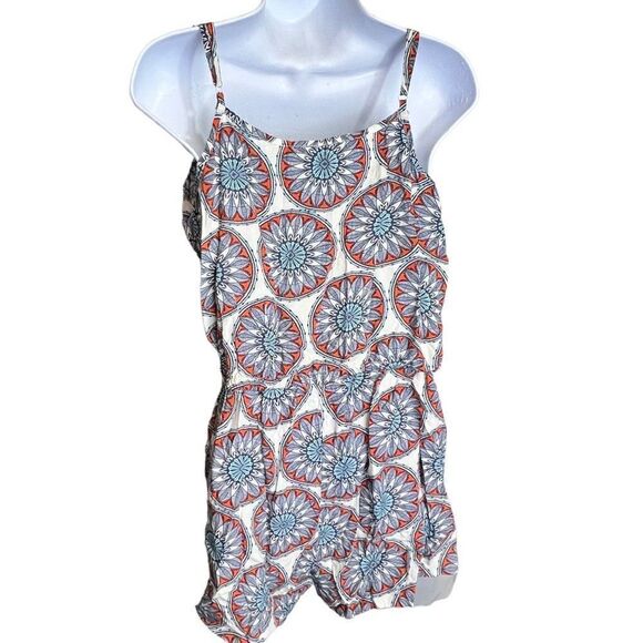 Women’s Banana Republic Jumper Playsuit-Romper Geometrical Summer sz Small - Picture 7 of 12